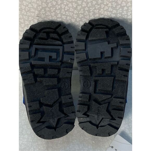 Carter’s Hart  Boys 4 Toddler Ankle Boots - Picture 5 of 8